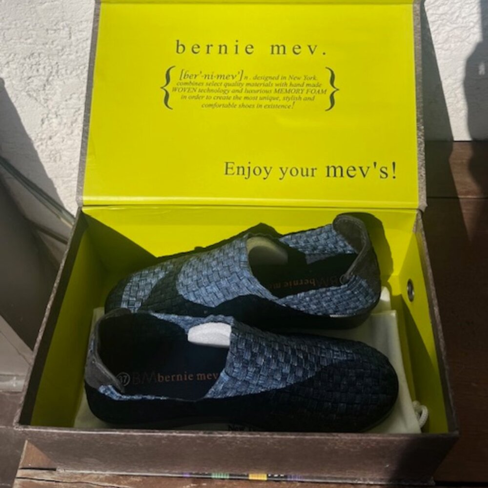 Bernie Mev Blue Smooth Cha Cha Woven Slip-Ons - Picture 8 of 12